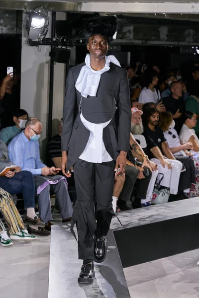 Look 31